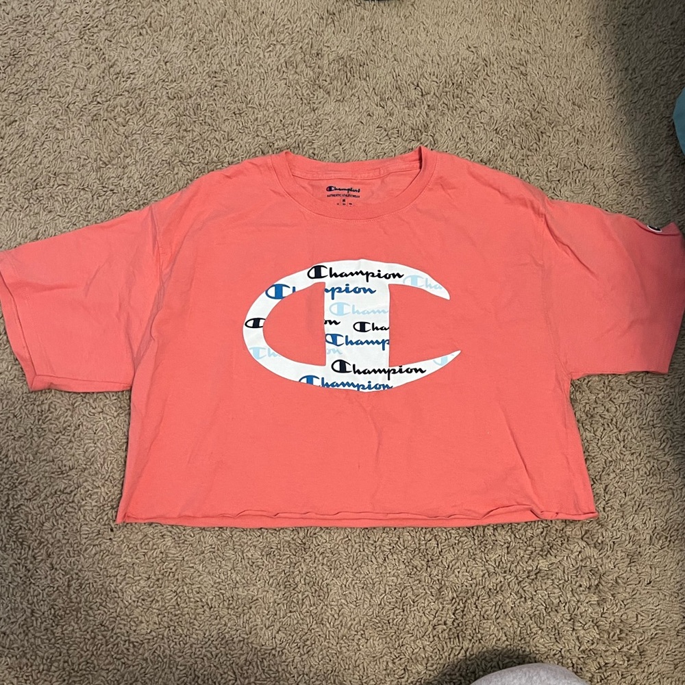 Medium pink Champion crop top